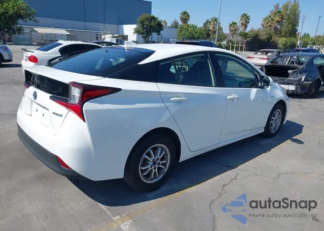 2021 Toyota Prius Le из США, поврежденный, VIN JTDKAMFU6M3141019